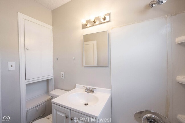 Building Photo - 1937 King Ave