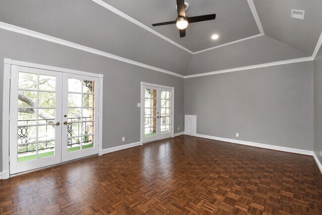 Building Photo - 1601 Nantucket Dr