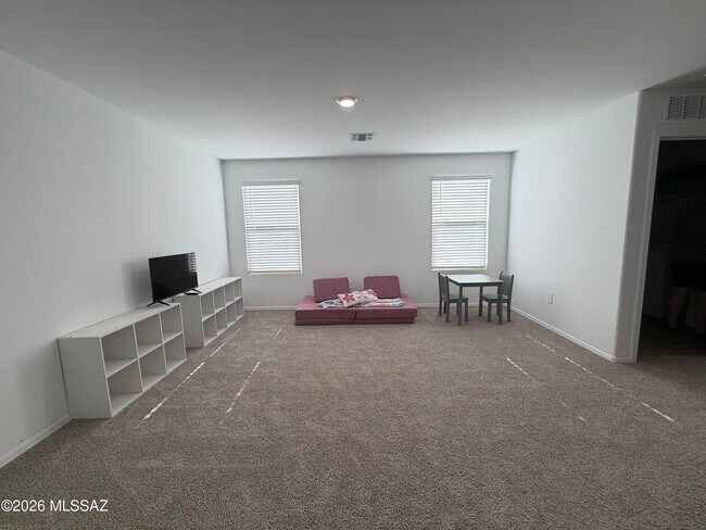 Building Photo - 10442 Guildford Ln
