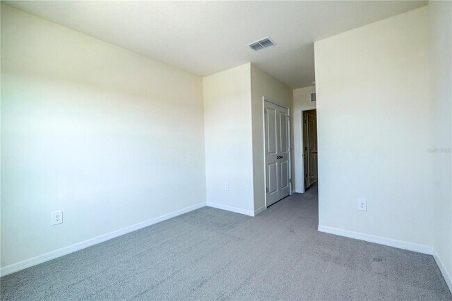 Building Photo - 17440 Crescent Moon Lp