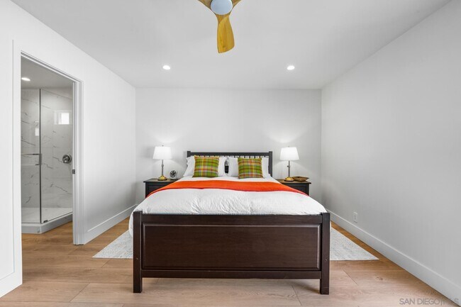 Building Photo - 92 Trinidad Bend