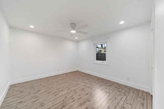 Building Photo - 4364 Toland Way