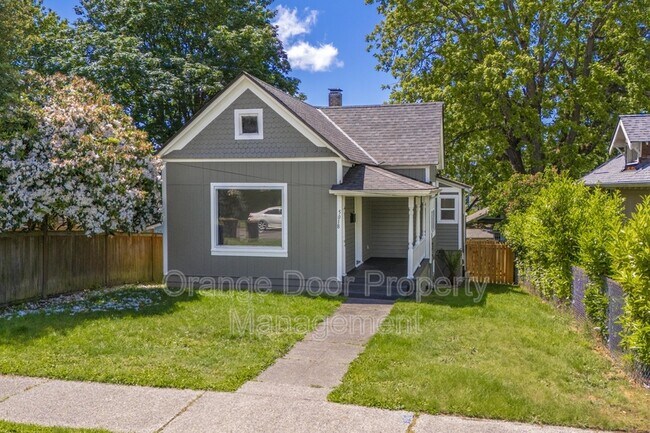 Building Photo - 5018 S K St
