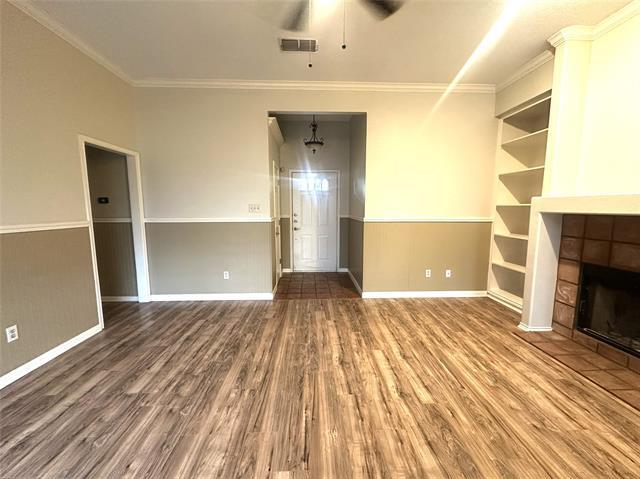 Building Photo - 813 Irene St