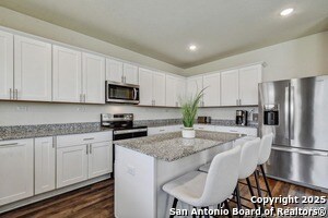 Building Photo - 4113 Paddock Trl