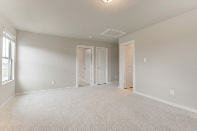 Building Photo - 6607 Arabella Lakes Dr