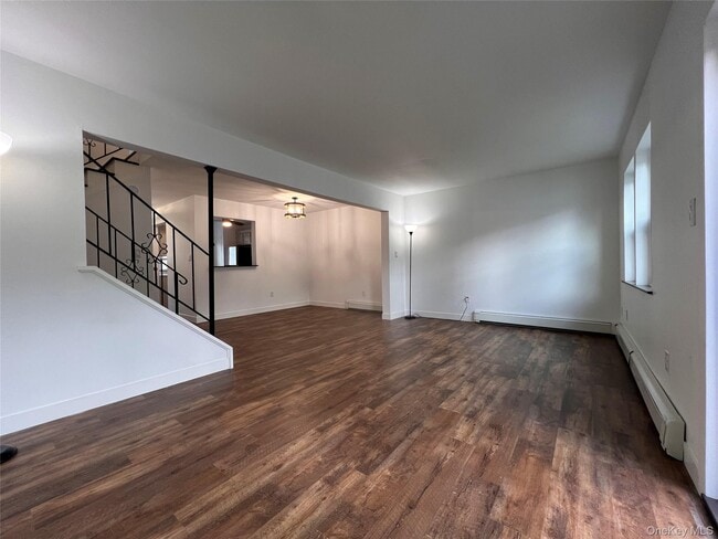 Building Photo - 524 Saracino Dr