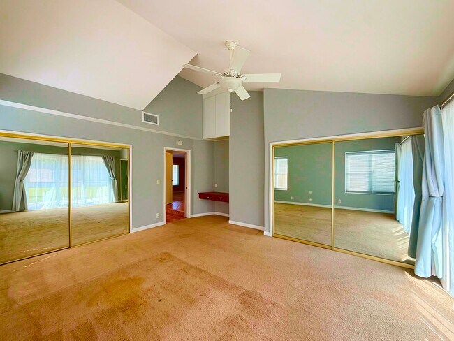 Building Photo - 5484 New Mills Rd