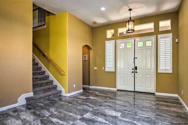 Building Photo - 26338 Oakdale Canyon Ln