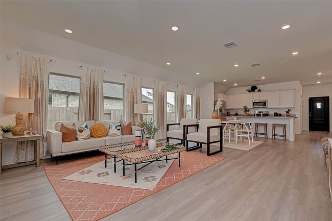 Building Photo - 21119 Bella Coral Dr