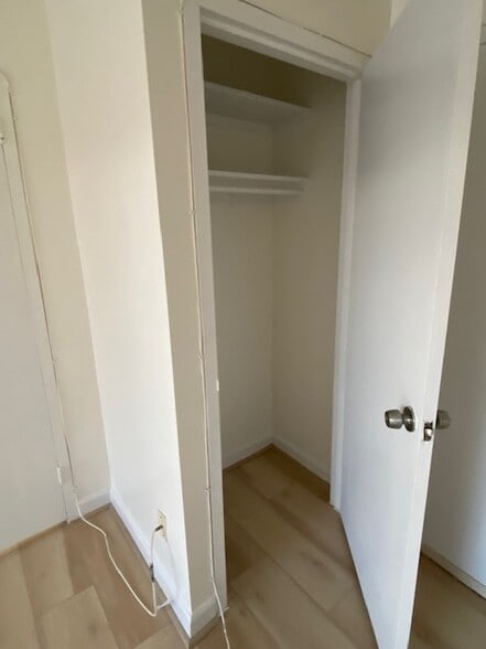 Closet #2 for hanging - 1111 Arlington Blvd