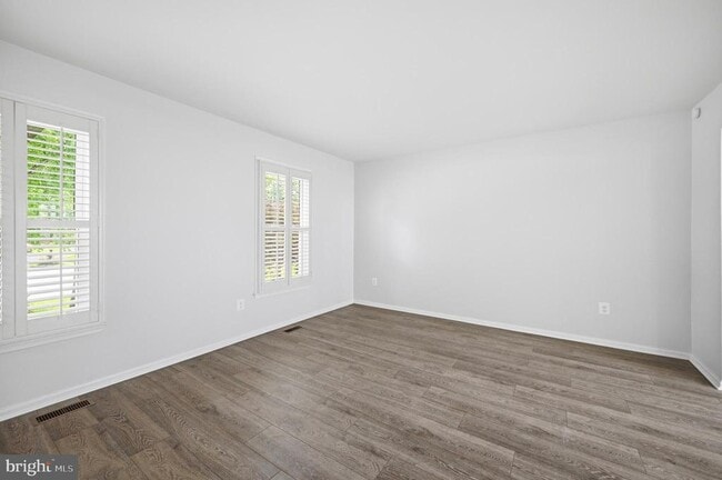Building Photo - 10609 Oxford Ct