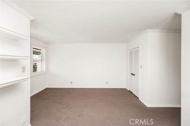 Building Photo - 68 Surfside Ave.