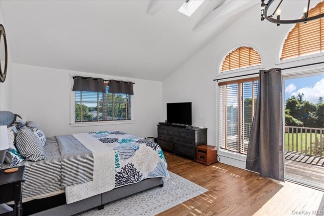 Building Photo - 20 Alanson Ln