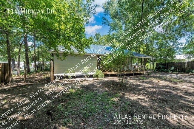 Building Photo - 114 Midway Dr