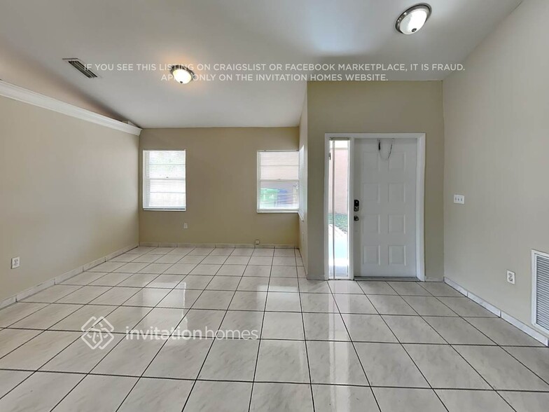 Building Photo - 3180 NW 122nd Ave