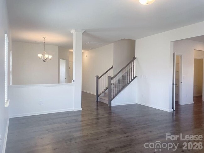 Building Photo - 5006 Beacon Ave