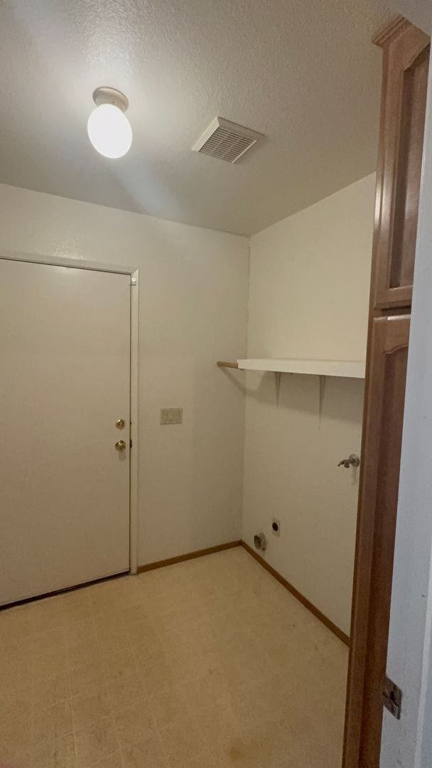Building Photo - Spacious 3bed/2bath home in Antelope