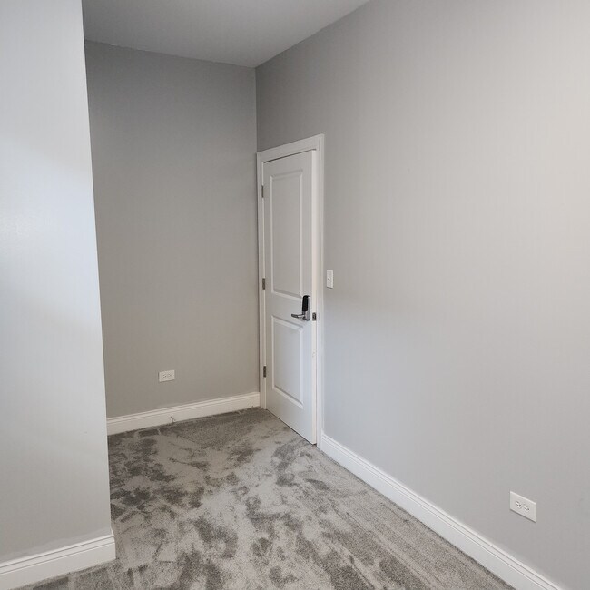 BEDROOM #2 - 4440 W Maypole Ave