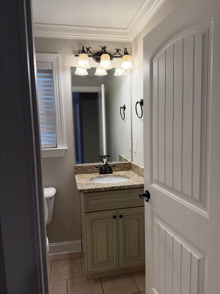 Building Photo - 44 Sunset Cove Dr