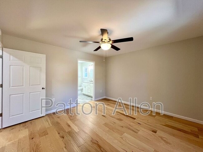 Building Photo - 305 Glenn Bridge Rd