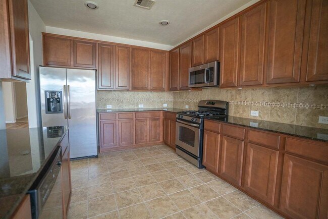Building Photo - 21719 Tinsley Trails