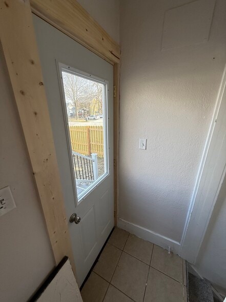 Acces to deck off of kitchen to new deck - 2827 Wood St
