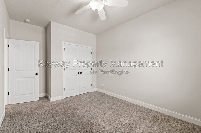 Building Photo - 135 Beallwood Dr