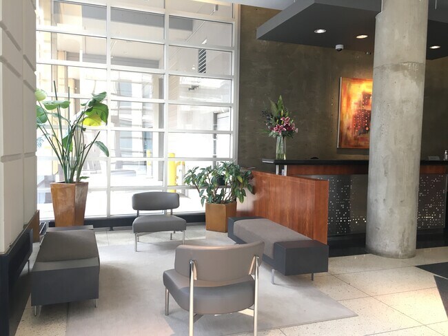 Building Photo - 700 N Larrabee St