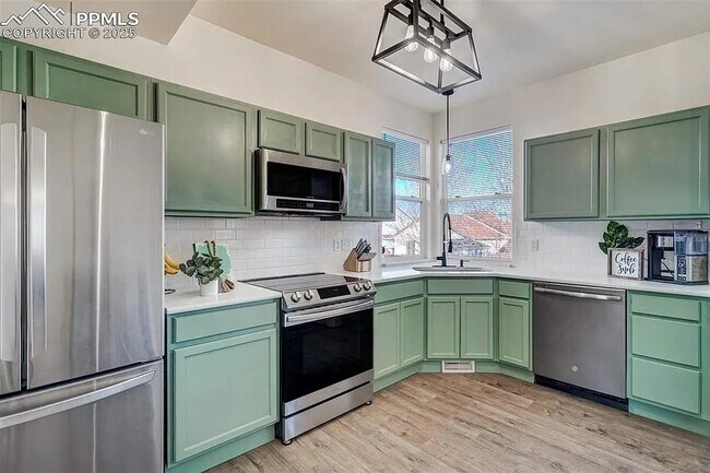 Building Photo - 4836 Talons Mark Dr