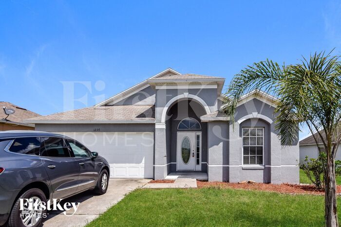 Primary Photo - 1237 E Grove Ave