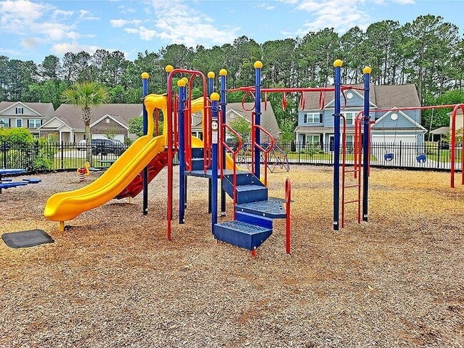 Building Photo - 7478 Hawks Cir