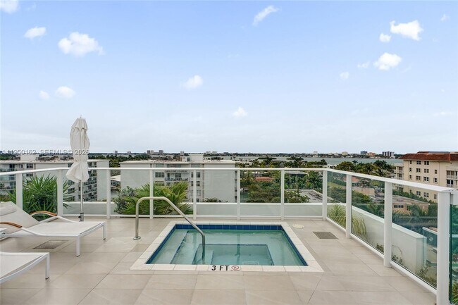 Building Photo - 1170 101st St