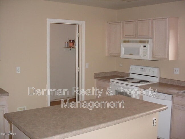 Building Photo - 18611 North 22nd St