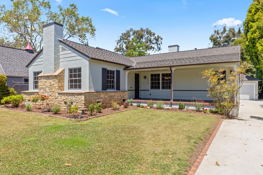 Primary Photo - 1032 S Carmelina Ave