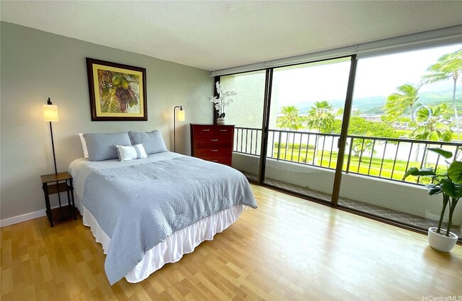 Building Photo - 500 Lunalilo Home Rd