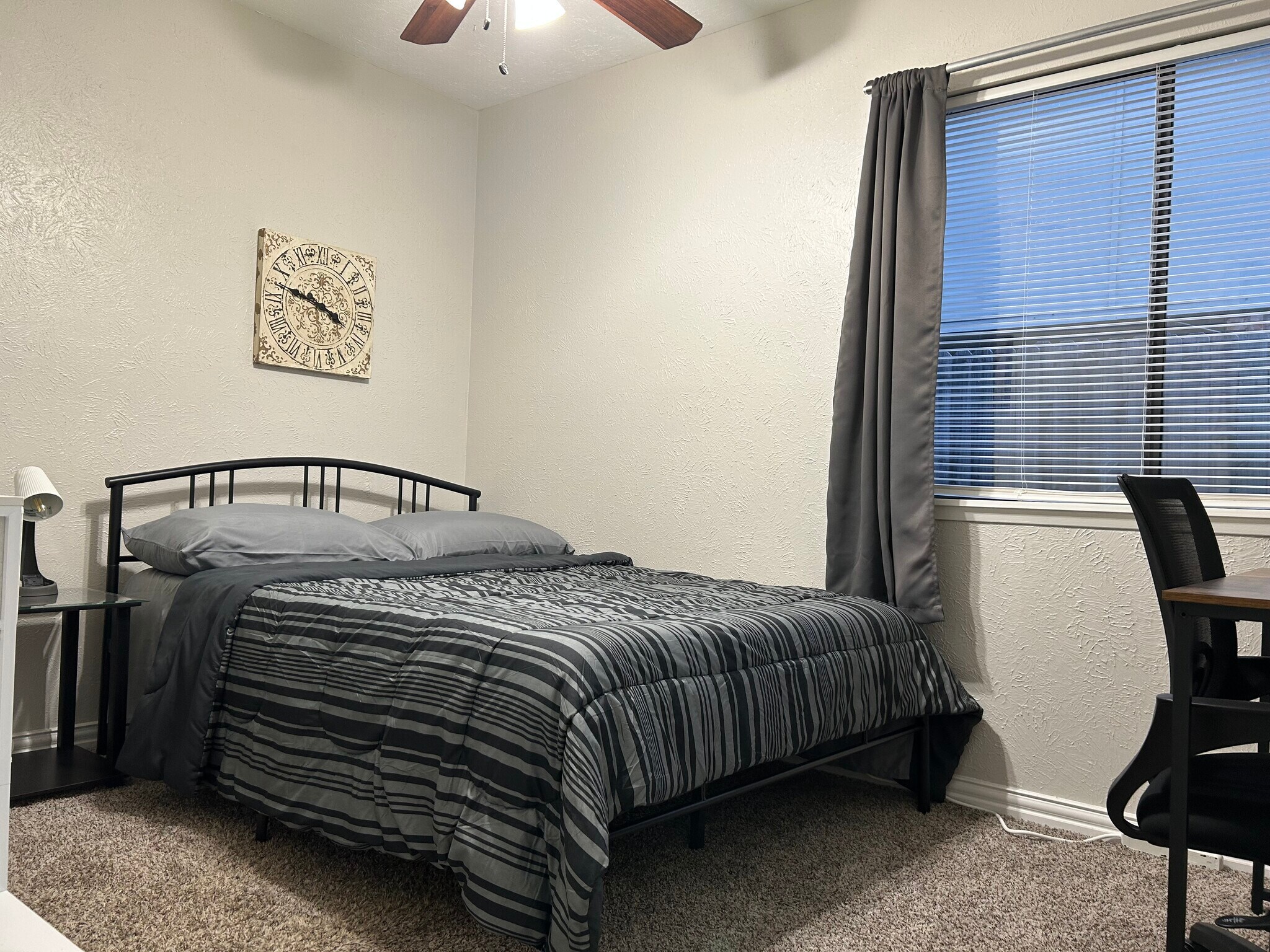 Building Photo - 7407 Cloverglen Dr