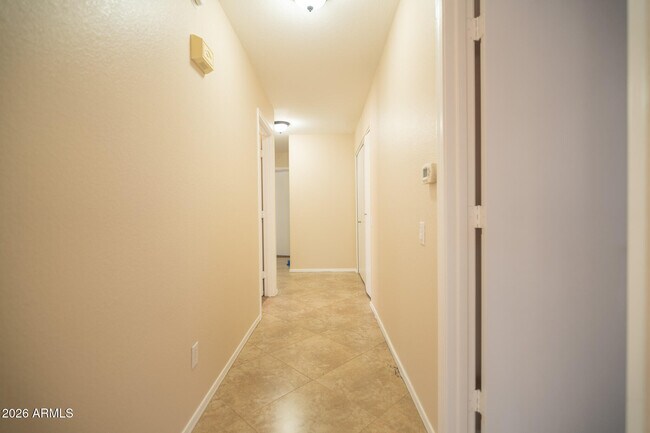 Building Photo - 1914 S Palo Verde Dr