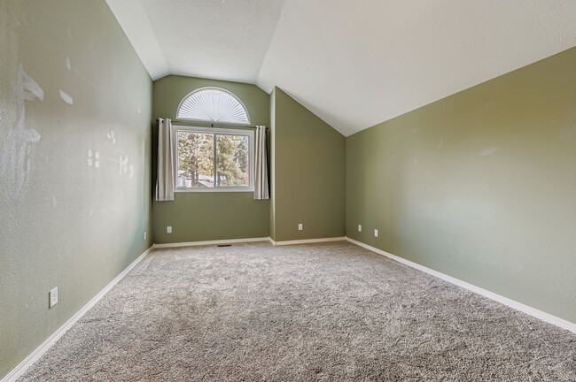 Building Photo - 1687 SW 178th Ave