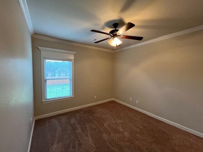 Building Photo - Beautiful 3/2 Brick Home Millers Glen Subdivision of Sherwood, Arkansas