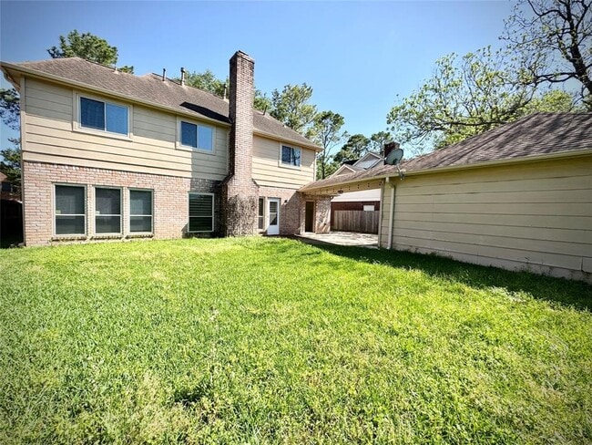 Building Photo - 119 Shadow Wood Dr