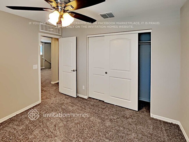 Building Photo - 1508 N Balboa