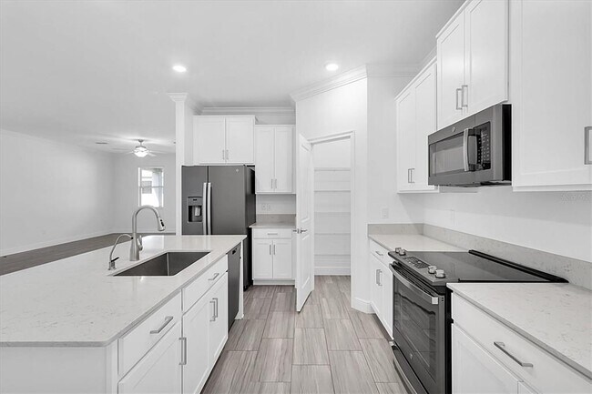 Building Photo - 9967 Red Bay Lp