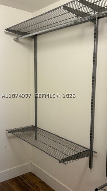 Building Photo - 2625 Collins Ave