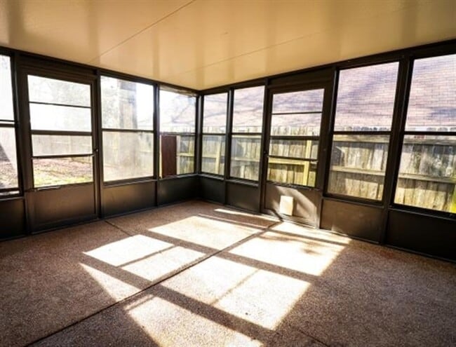 Building Photo - 3BD/2BA Home in Lakeland. Conveniently located. Pets Welcome.