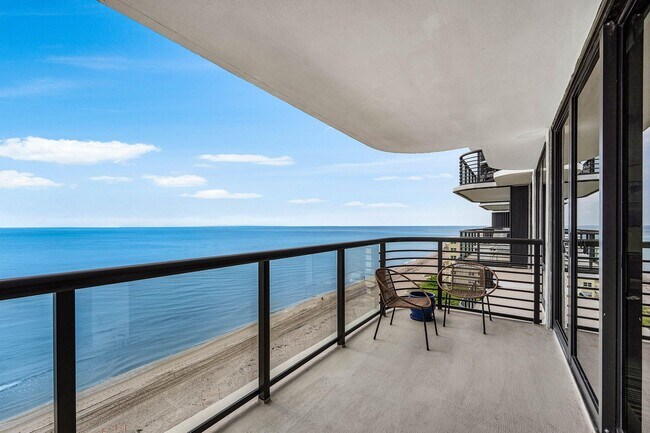Building Photo - 250 S Ocean Blvd