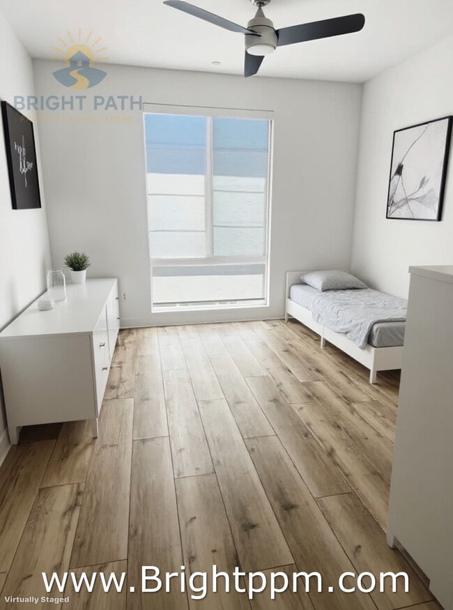 Building Photo - 1539 Newland Dr