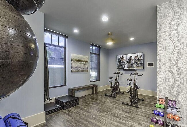 Gym - 106 Locomotive Ln