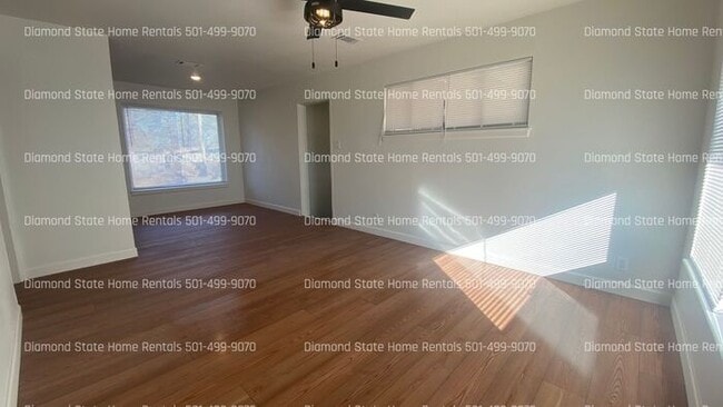 Building Photo - 27 Barbara Dr