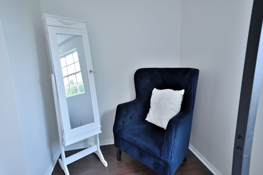 Building Photo - 1823 Koran Ave NW